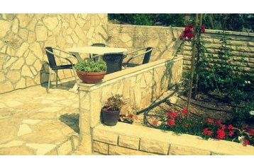 Croazia Privát Sveti Filip i Jakov, Esterno